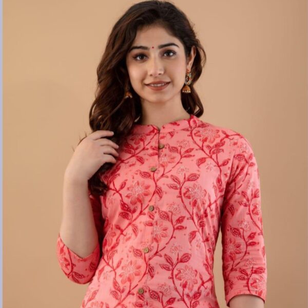 Rayon Printed A-Line Kurti With Side pocket -Red - Image 4