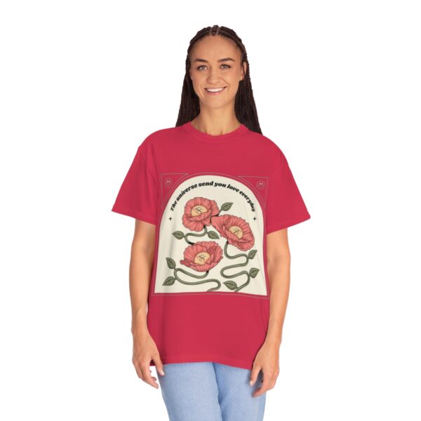 Women's One Line Flower Art Printed T-shirt - Red