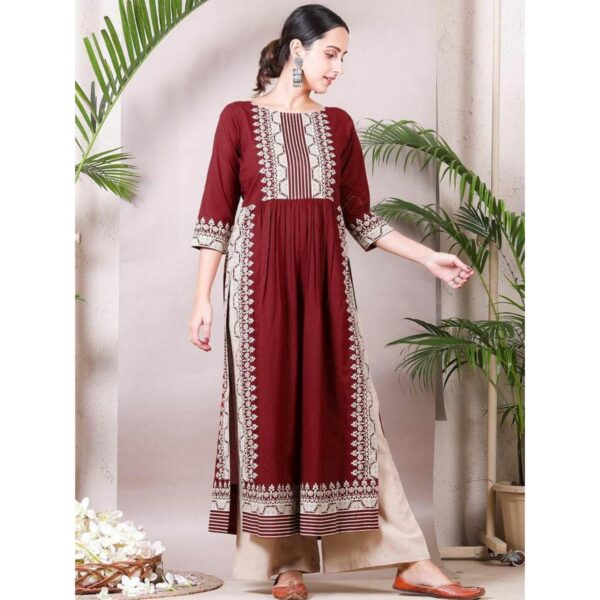 Reyon Foil Print Kurti with Coordinated Pant - Image 2