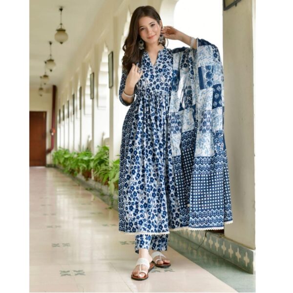 Beautiful Three-Piece Suit with Mirror Work & Embroidery - Image 3